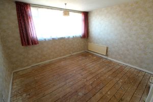 Bedroom- click for photo gallery